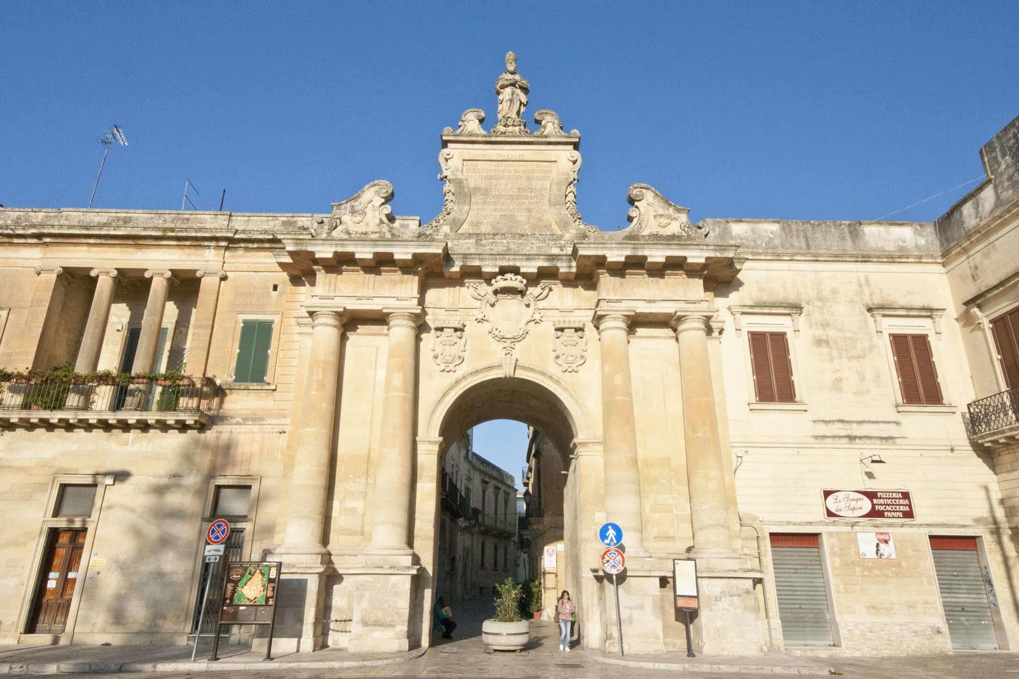 And So Bed & Breakfast Lecce Exterior photo